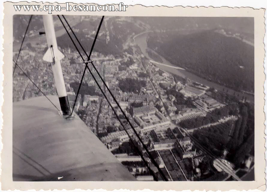 BESANÇON - Survol de la foire à Chamars - juin 1934